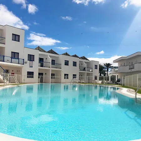 Vilem & Piscina, Wi-fi شقة